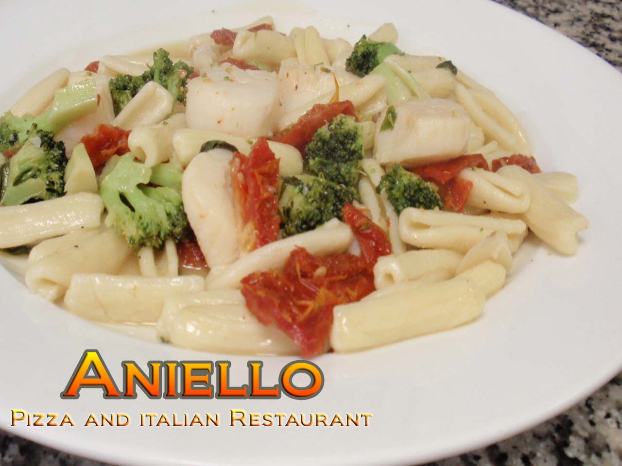 Aniello's Linguini with clams